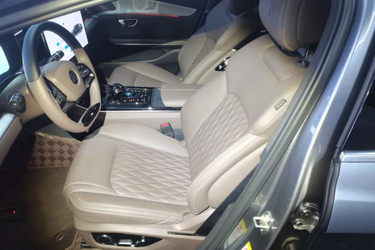 Used BYD Han 2023 EV Champion Edition 506KM Front-Wheel-Drive Premium Model
