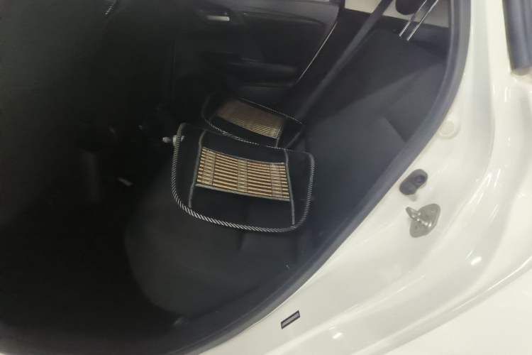 Used Honda Fit 2014 1.5L LX CVT Comfort Model