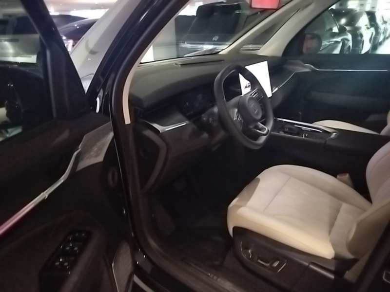Used Zeekr 009 2024 GAC Trumpchi — 15