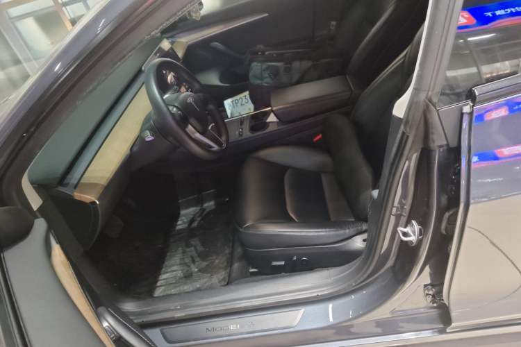 Used Tesla Model 3 2022 Rear-Wheel-Drive Version