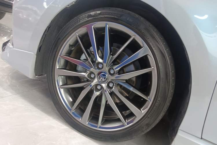 Used Toyota Camry 2024 Dual-Motor 2.0 HXS Sport Plus Edition Left Front Wheel Hub