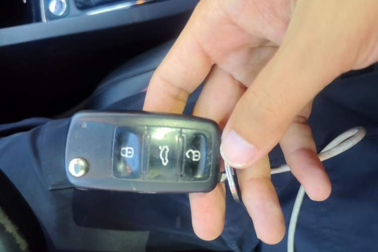 Used Volkswagen Sagitar 2017 1.6L Manual Comfort Model