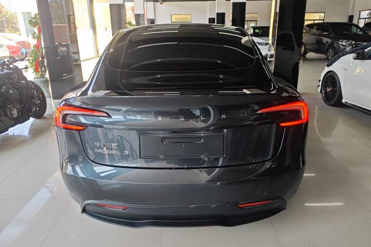 Used Tesla Model 3 2023 Rear-Wheel-Drive Version