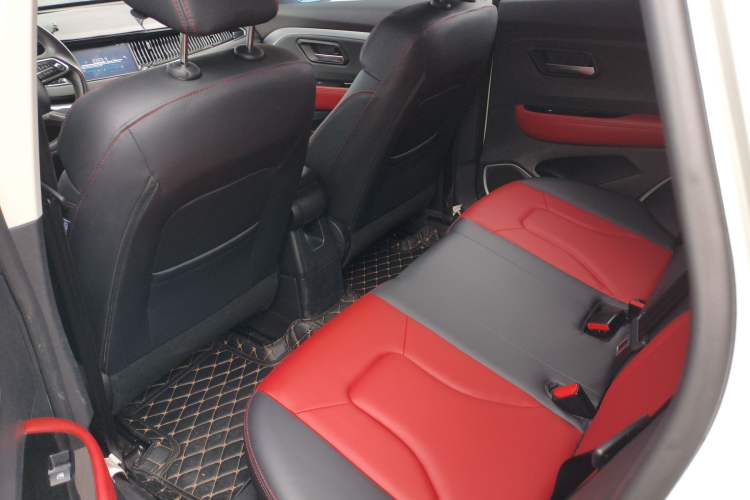 Used Haval H2s 2017 Blue Label 1.5T Dual-Clutch Elite Model