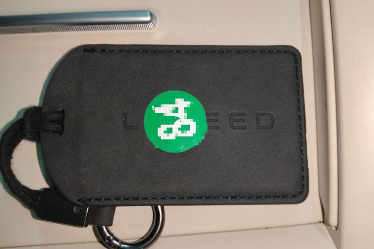 Used Hima Luxeed R7 2025 Range-Extended Version 251 km Max Interior 1