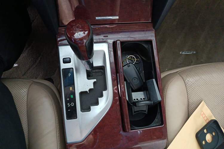 Used Toyota Camry 2012 2.5G Luxury Edition
