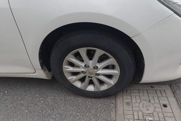 Used Toyota Camry 2016 2.0G 10th Anniversary Leading Edition
