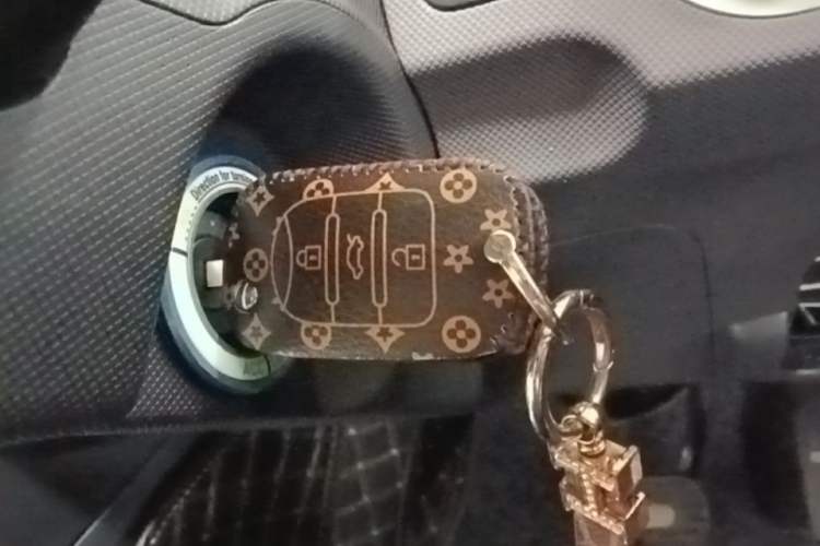 Used Wuling Hongguang MINIEV 2021 Macaron Premium Model – Lithium-NMC