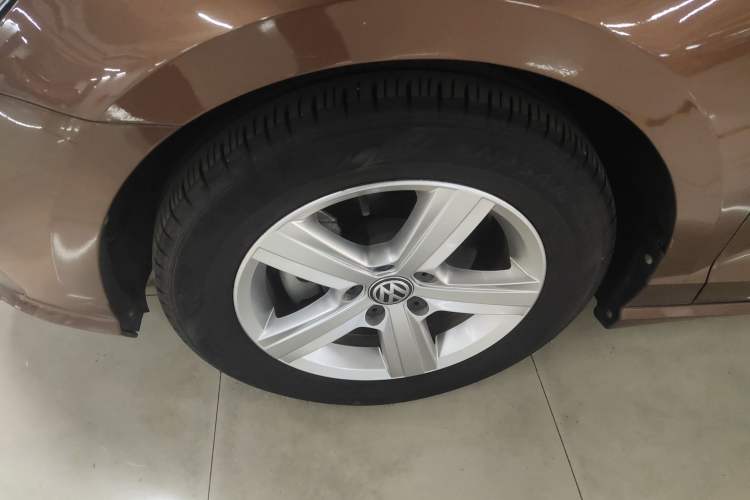 Used Volkswagen Lamando 2019 230TSI DSG Fashion Edition China V Standard