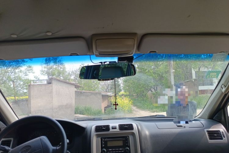 Used Jinbei Grace 2015 2.0L Classic Edition Standard Model Short Wheelbase 7 Seats Headliner