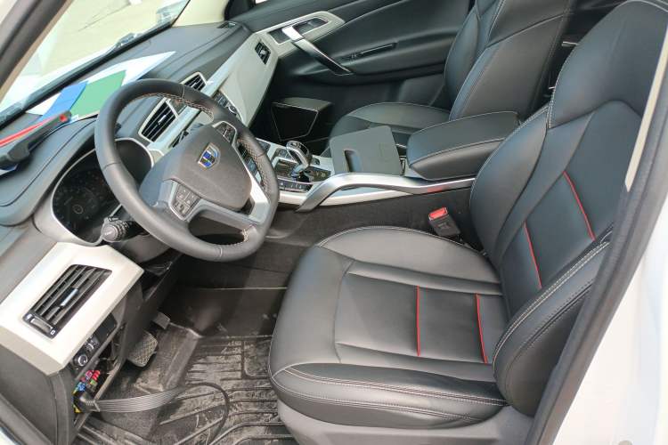 Used Geely Auto Emgrand X7 Sport 2020 1.8TD DCT Two-Wheel Drive Smart Connect 4G-Enabled Version