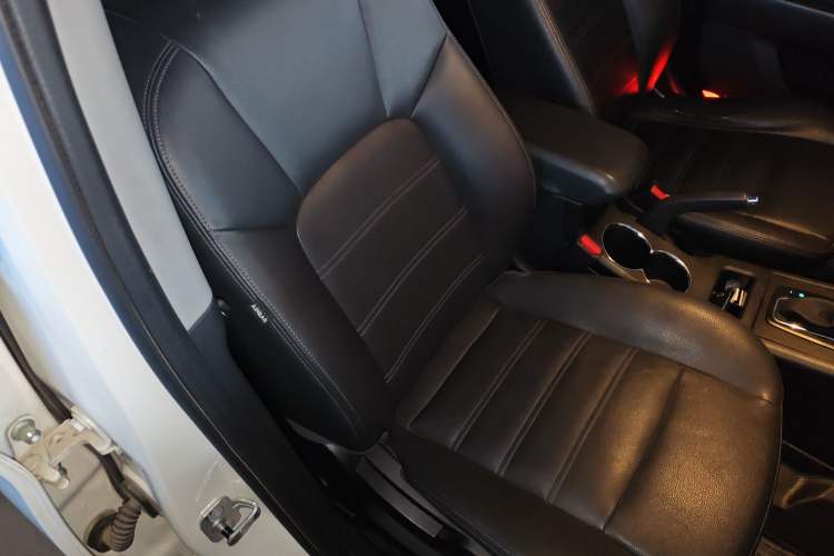 Used BAIC Senova X65 2015 2.0T Automatic Elite Model