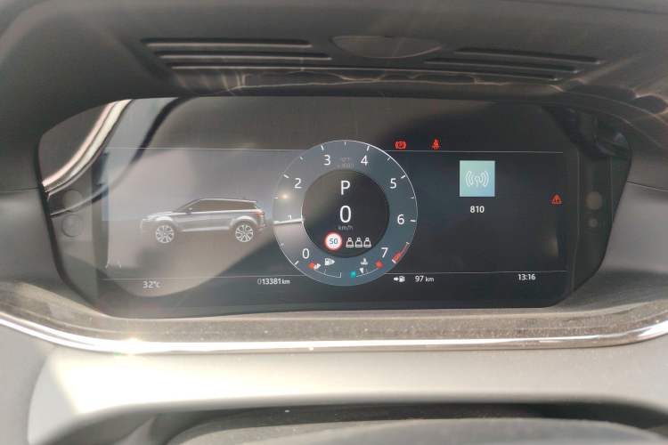 Used Land Rover Range Evoque 2023 Aurora L 249 PS Collins Antique Bronze Special Edition Instrument Cluster