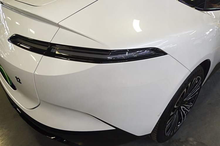 Used Avatr 12 2025 Refresh Master All-Electric Four-Wheel Drive
