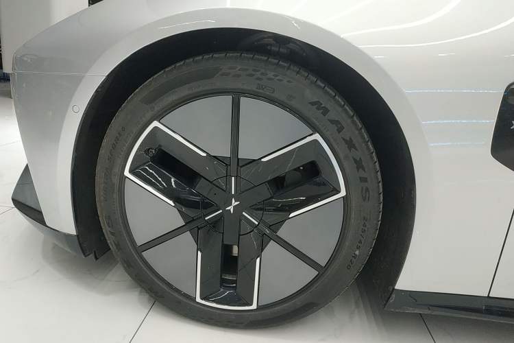 Used XPeng P7 2025 Model—702 Long Range Ultra
