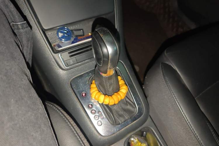 Used Volkswagen Tiguan 2013 1.8 TSI Automatic Two-Wheel Drive Comfort Edition Gear Lever