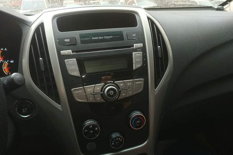 Used BYD F3 2015 Energy-Efficient Model 1.5L Manual Comfort Edition