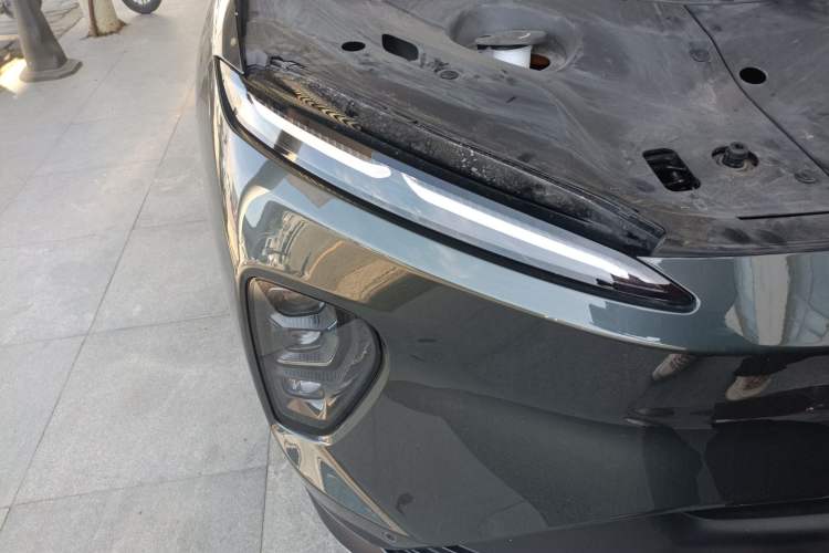 Used Nio ES8 2023 100kWh Right Front Headlight