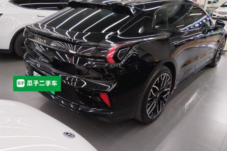 Used Zeekr 001 2024 WE Edition 95 kWh All-Wheel Drive
