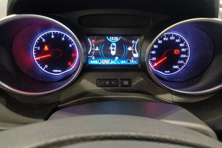 Used BYD Yuan 2017 1.5L Automatic Cool & Connected Model