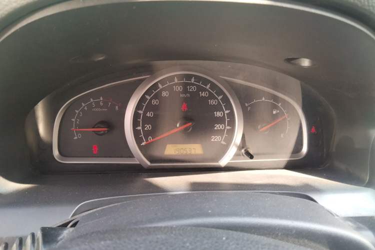 Used Baojun 630 2013 1.5L manual standard version