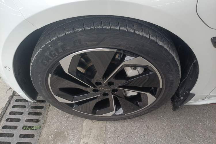 Used Zeekr 001 2022 Ultra-Long Range Dual-Motor ME Version
