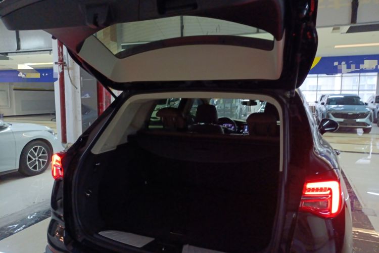 Used Buick Envision 2021 532T Two-Wheel-Drive Elite Version Trunk