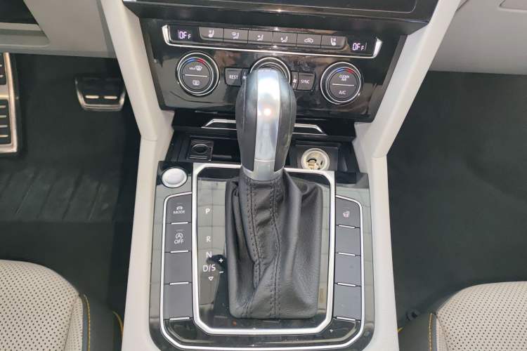 Used Volkswagen FAW-Volkswagen CC 2019 380TSI Yeyan Edition China V Standard