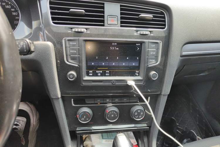 Used Volkswagen Golf 2017 230TSI Automatic Comfort Edition – Celebrating Milestone of One Million Units
