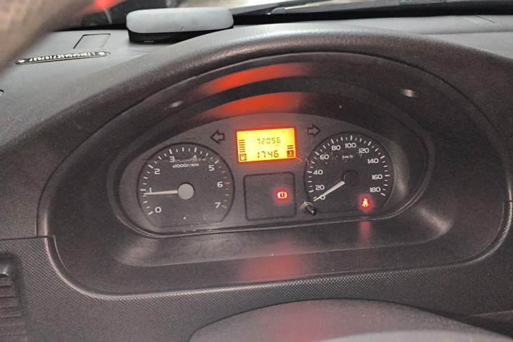 Used Wuling Rongguang 2012 1.5L Extended Standard Version Instrument Cluster