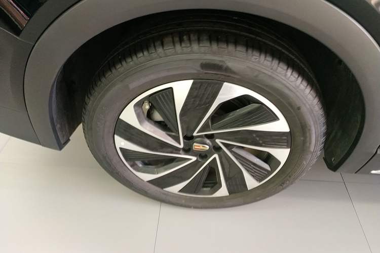 Used Hongqi HS7 PHEV 2024 2.0T PHEV Four-Wheel Drive Flagship Edition 6 Seats
