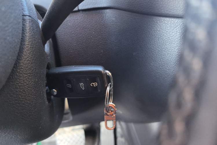 Used Volkswagen Tiguan 2016 300TSI Automatic Two-Wheel Drive Trend Edition Vehicle Key