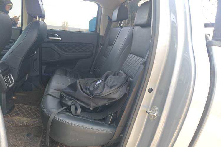 Used Great Wall Poer 2019 2.0T Automatic Gasoline Two-Wheel Drive Comfort Edition GW4C20B
