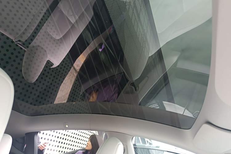 Used Tesla Model Y 2022 Rear-Wheel-Drive Version
