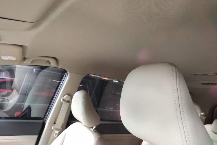 Used Baojun 730 2015 1.8L Manual Comfort ESP Version 7-seater