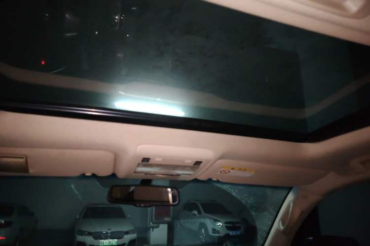 Used Toyota Land Cruiser 2012 4.0L Automatic VX
