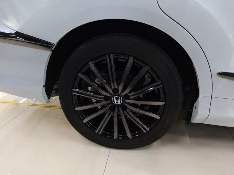 Used Honda Elysion 2024 2.0L eHEV Ultimate Edition — 26