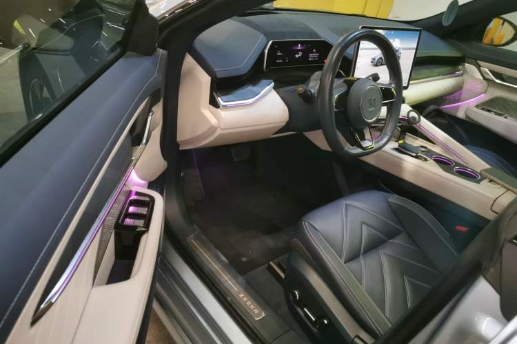 Used Zeekr 001 2021 Ultra-Long Range Dual-Motor YOU Version
