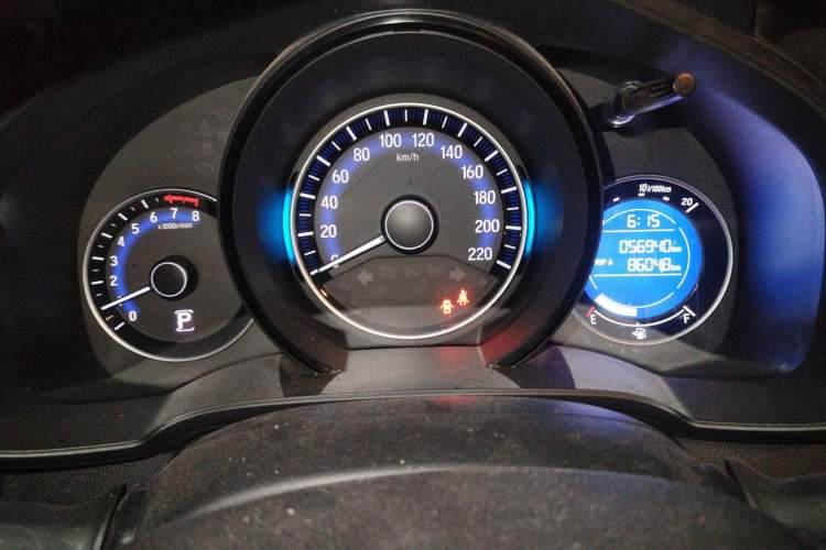 Used Honda Fit 2016 1.5L LXS CVT Comfort Sunroof Version Instrument Cluster