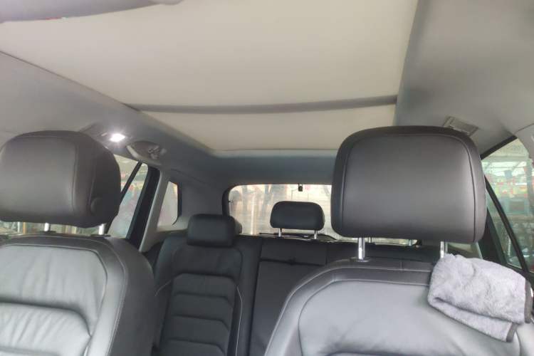 Used Volkswagen Tiguan 2018 330TSI All-Wheel-Drive Innovation Model