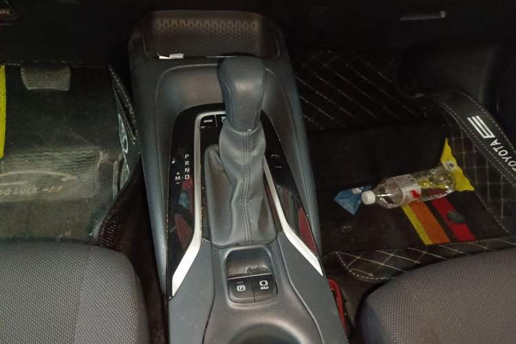 Used Toyota Corolla 2021 1.2T S-CVT Pioneer Edition Gear Lever