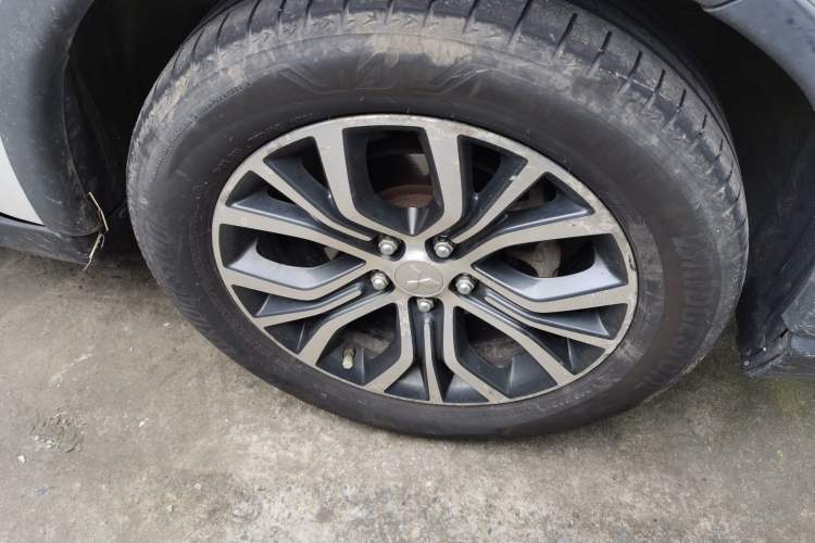 Used Mitsubishi Outlander 2017 2.0L Two-Wheel Drive Glory Edition 5 Seats