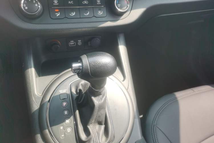 Used Kia Sportage R 2015 2.0L Automatic Two-Wheel Drive GL