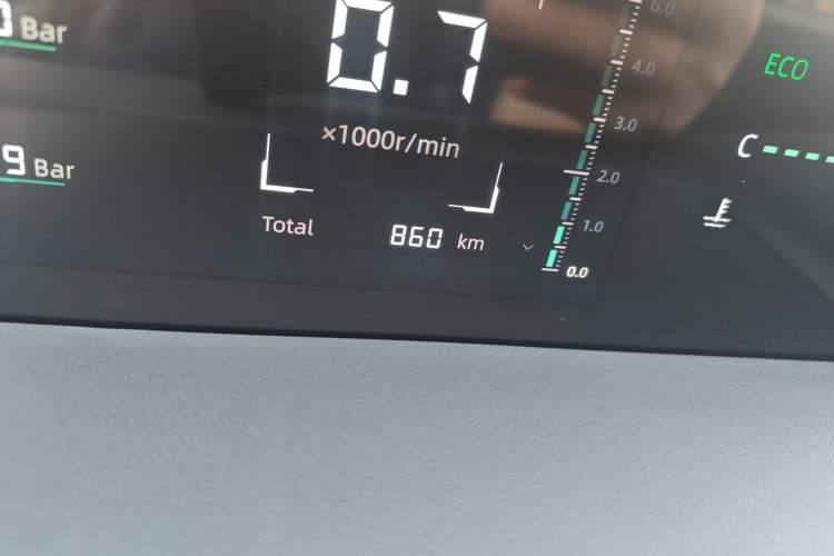 Used CHANGAN Eado 2025 Blue Whale 1.5T 500Bar Prestige Model
