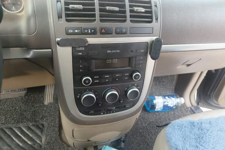 Used Buick GL8 2014 2.4L Classic Edition
