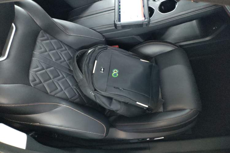 Used CHANGAN UNI-K iDD 2022 Blue Whale iDD 130km 1.5T Prestige Model