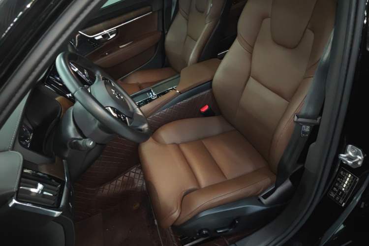 Used Volvo S90 2021 B5 Zhiyuan Luxury Edition