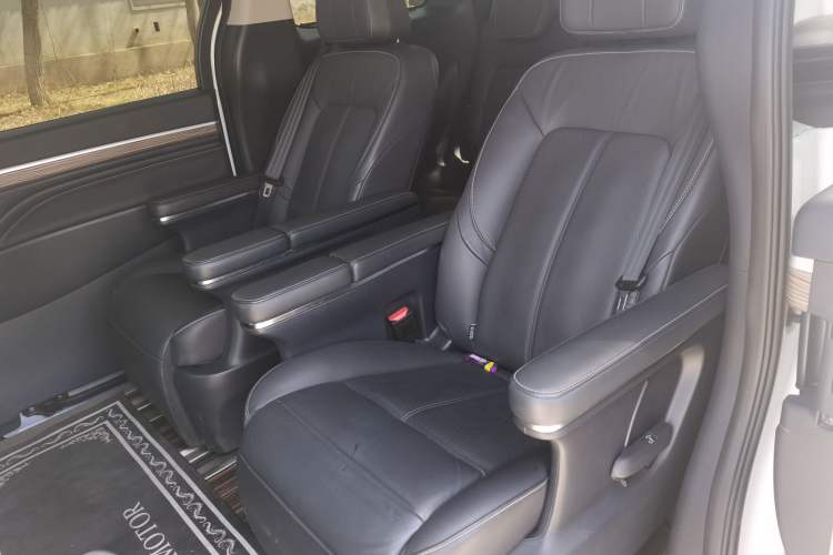 Used GAC Trumpchi M8 2023 Lingxiu Series 390T Prestige Edition
