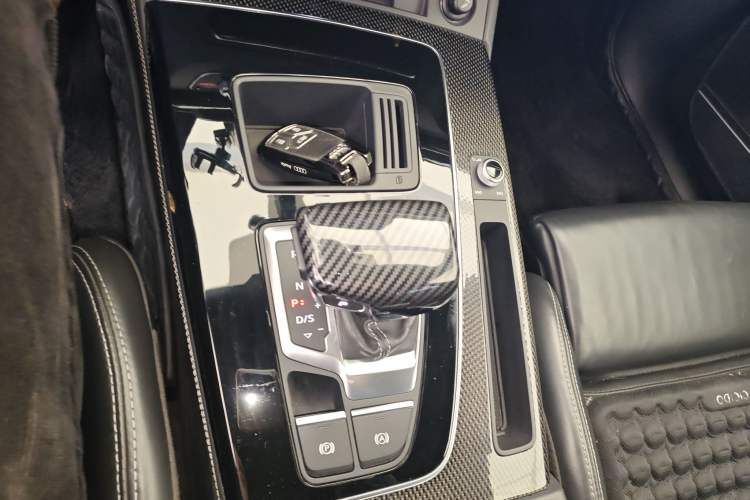 Used Audi Q5L Sportback 2021 45 TFSI Prestige Edition Gear Lever