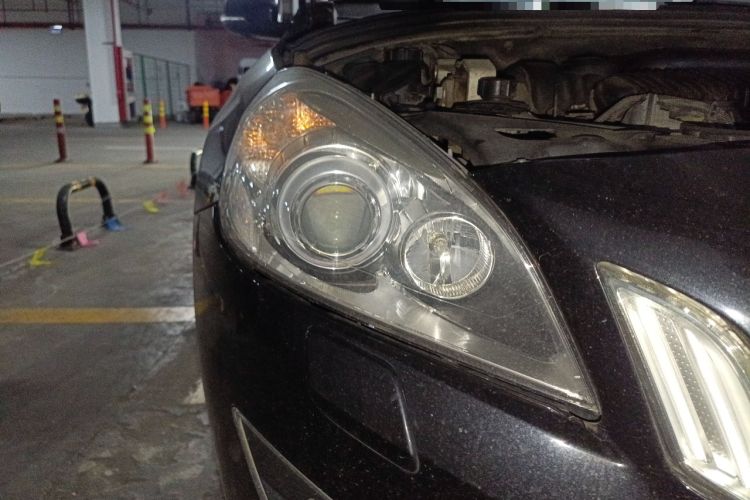 Used Volvo V60 2013 T5 Zhiya Edition
